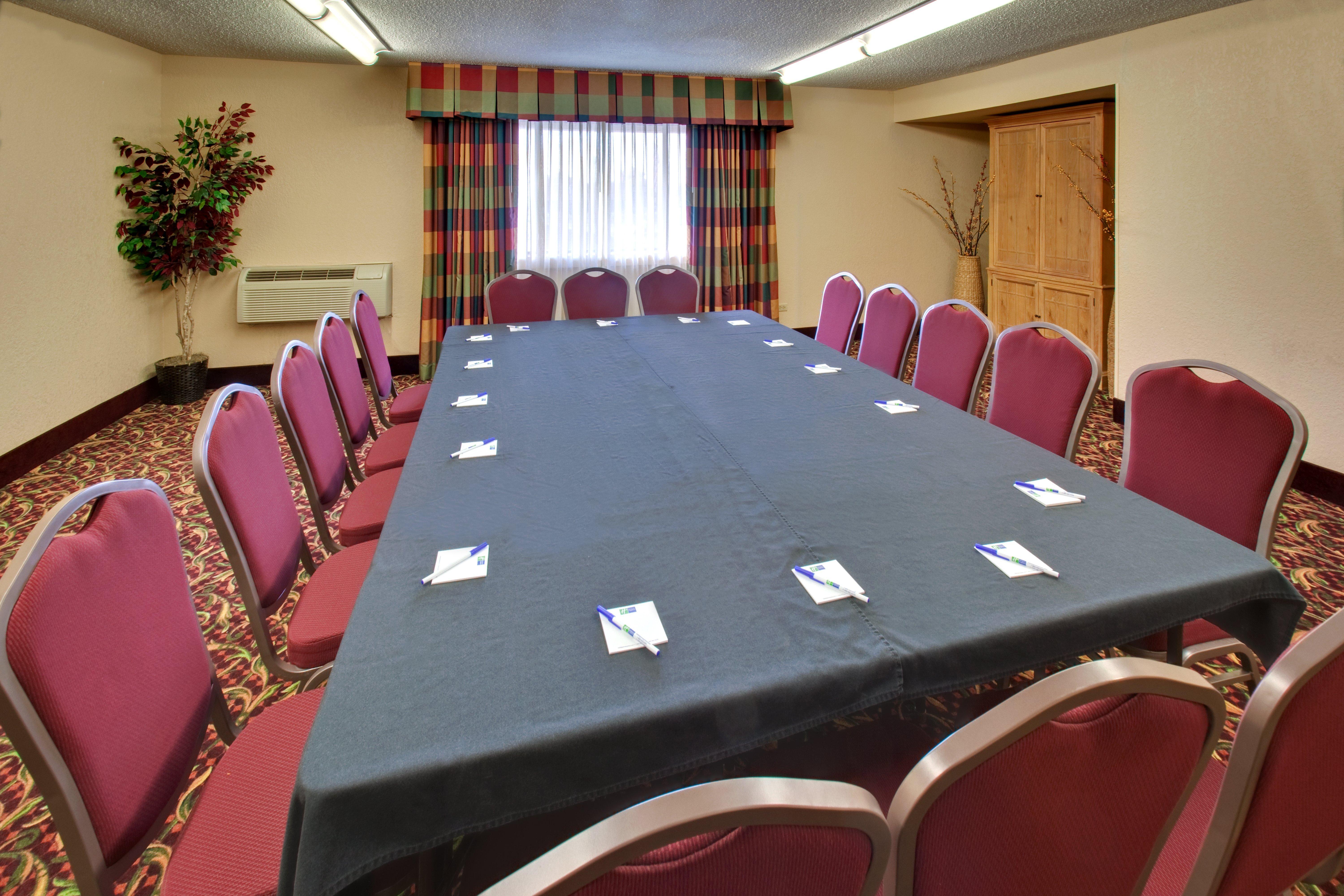Holiday Inn Express Chicago-Downers Grove By Ihg Faciliteter billede